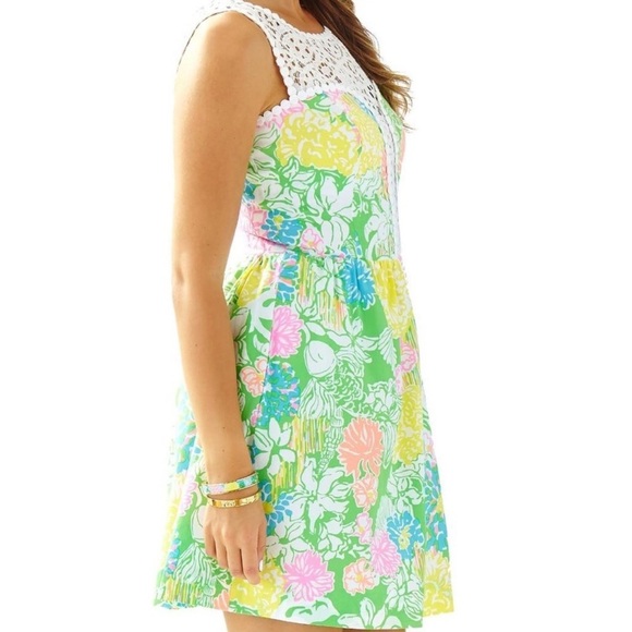 Lilly Pulitzer Raegan Dress Hibiscus Stroll 12 - Picture 15 of 15